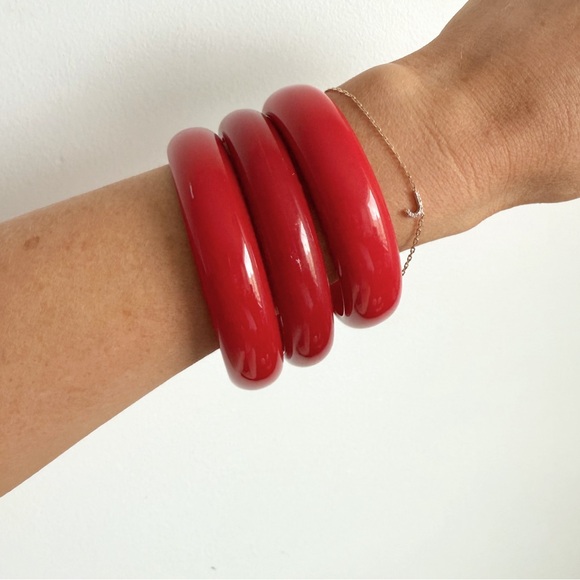 Set of 3 Red Bangle Bracelets - Picture 1 of 4